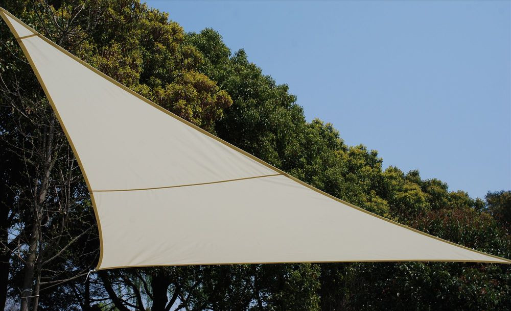 Rojaplast kerti műanyag pavilon, árnyékoló háromszög alakú 5x5x5m (RP)